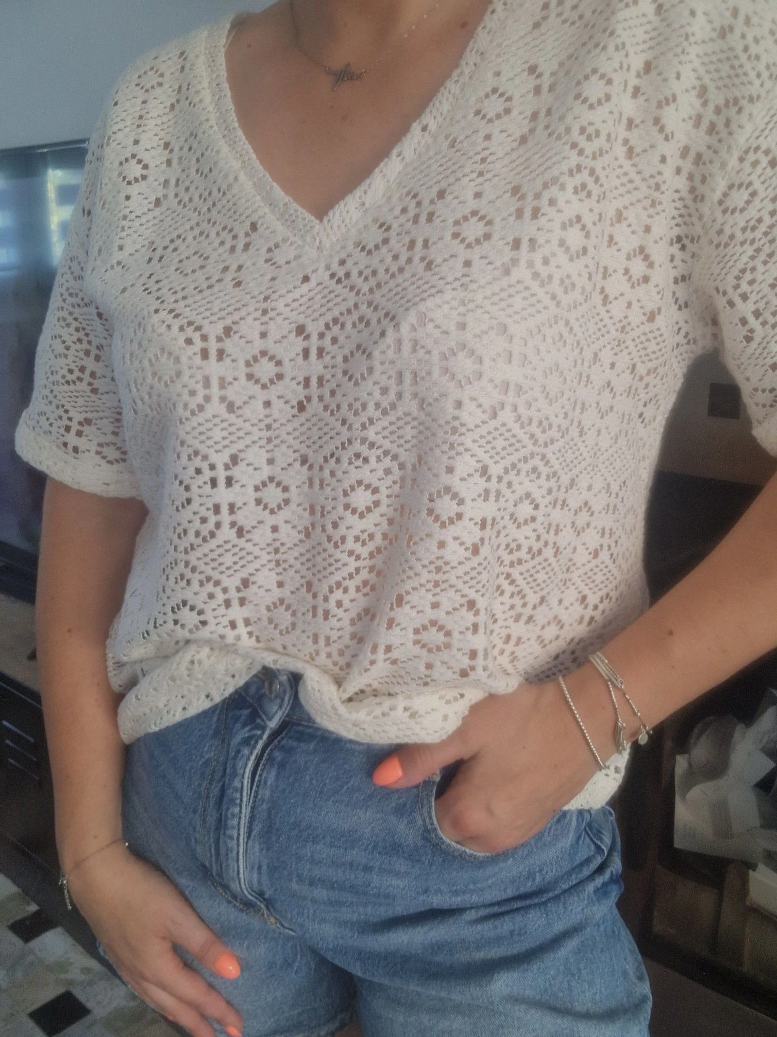 ✨ T-shirt de renda branco IN APRIL 1986 Novo com etiqueta Tamanho M/L ✨ – photo 8
